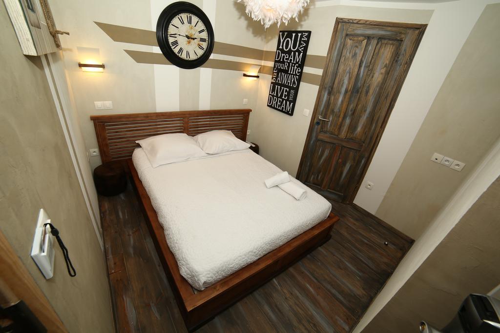 Hotel De France ランス 部屋 写真